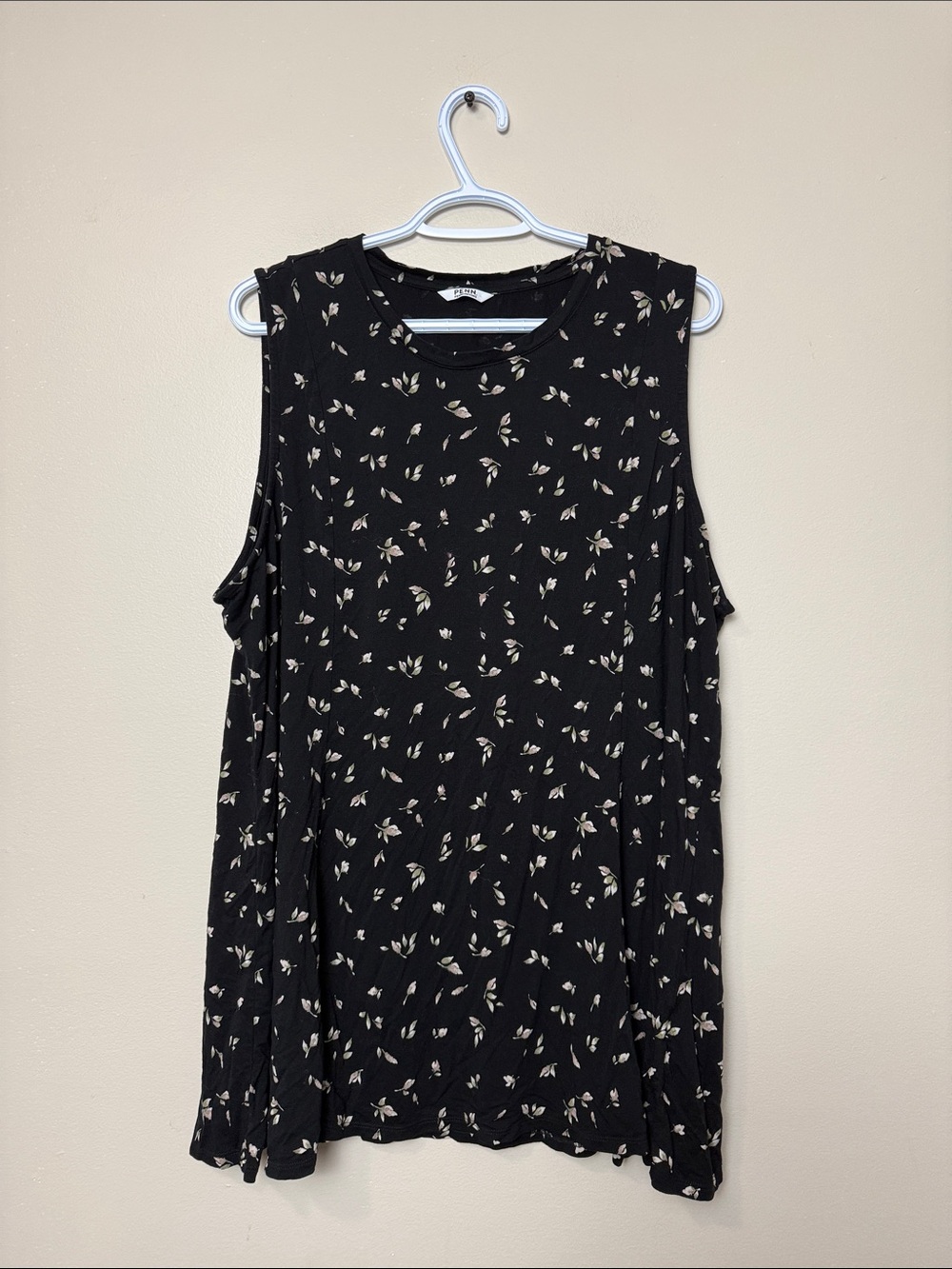 Penningtons Sleeveless Black Floral Swing Dress size 2x